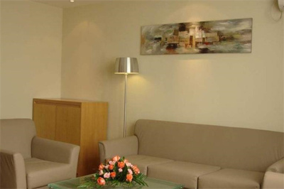 来威乳胶漆加盟指南 携手高端涂装材料，共创财富未来